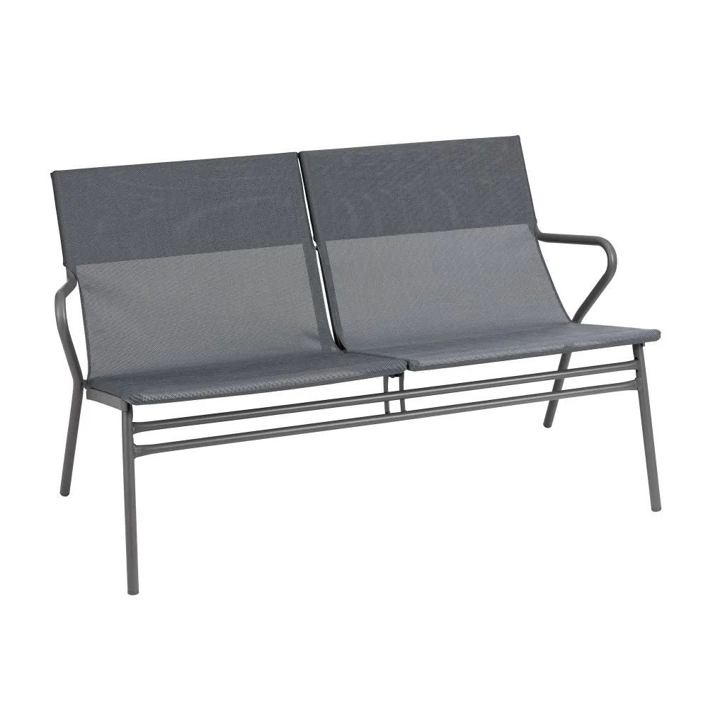 Banquette basse LAFUMA 2 places en toile Batyline Storm Grey, structure acier galvanisé, pour aménagements extérieurs CHR.