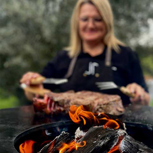 cuisson au braséro facile et rapide avec flamme au charbon de bois