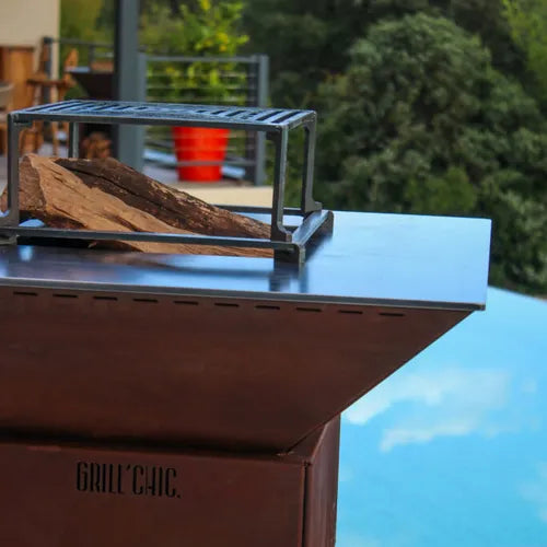 Brasero Mini Cévenol Carré - Acier CORTEN - GRILL CHIC piscine