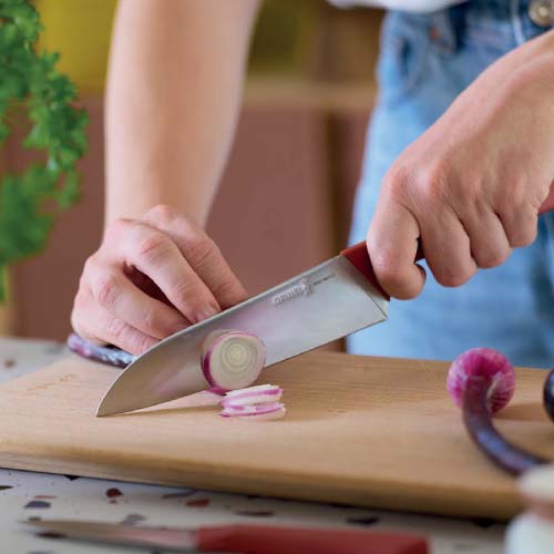 Coffret de 2 couteaux de cuisine JUSTE - OPINEL ambiance