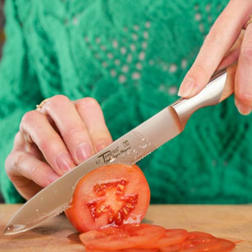 Couteau Tomate à lame crantée 13 cm Le Thiers - GOYON-CHAZEAU manche en bois de genévrier