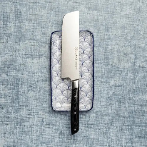 Couteau Nakiri Signature 16 cm 32 DUMAS avec manche en Micarta présenté sur son étui