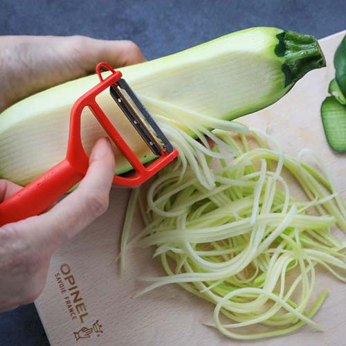 Eplucheur T-Duo Polymère Rouge - OPINEL julienne de légume