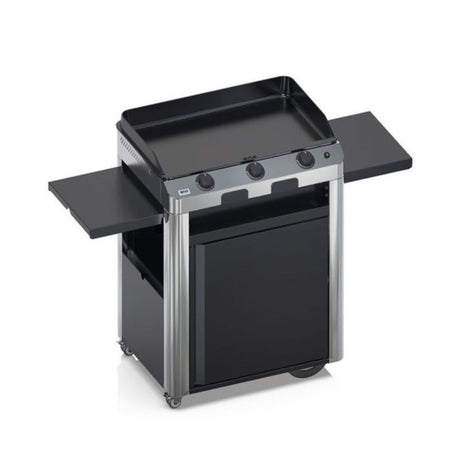 Plancha Gaz Fusion 75 sur chariot inox avec trois brûleurs et tablettes rabattables.