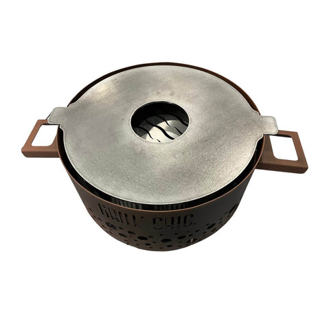 Plancha de table au charbon au design imitation corten, équipée d'une plaque en acier. Une solution élégante et fonctionnelle pour des cuissons savoureuses.