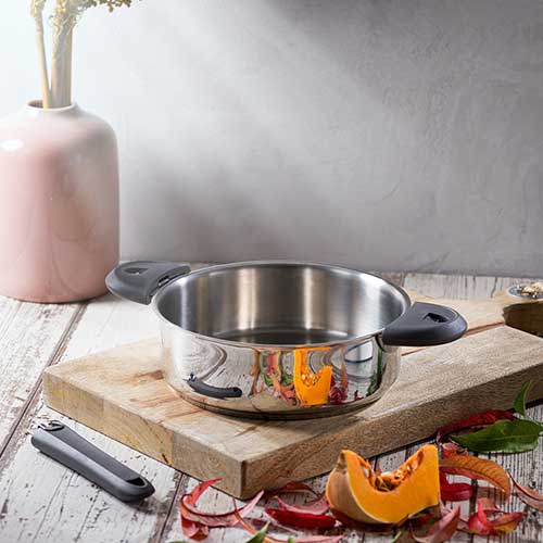 Ensemble Sauteuse Casteline 24 cm amovible avec 2 anses et couvercle - CRISTEL cuisson saine