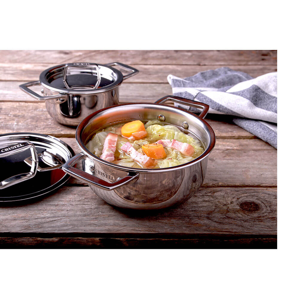 Set Tête à tête CRISTEL avec de la nourriture