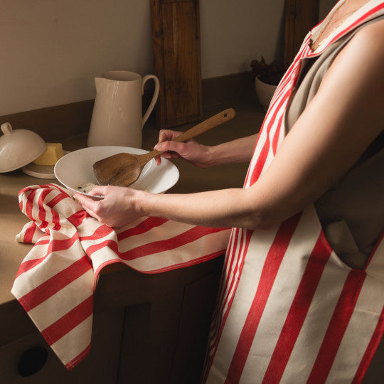 Tablier Réglable ADOUR Rouge en promo - ARTIGA