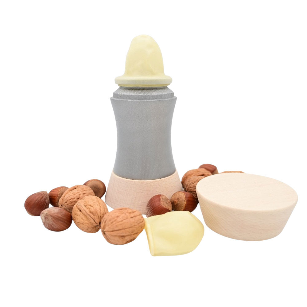 Casse-noix TOHA gris avec des noix
