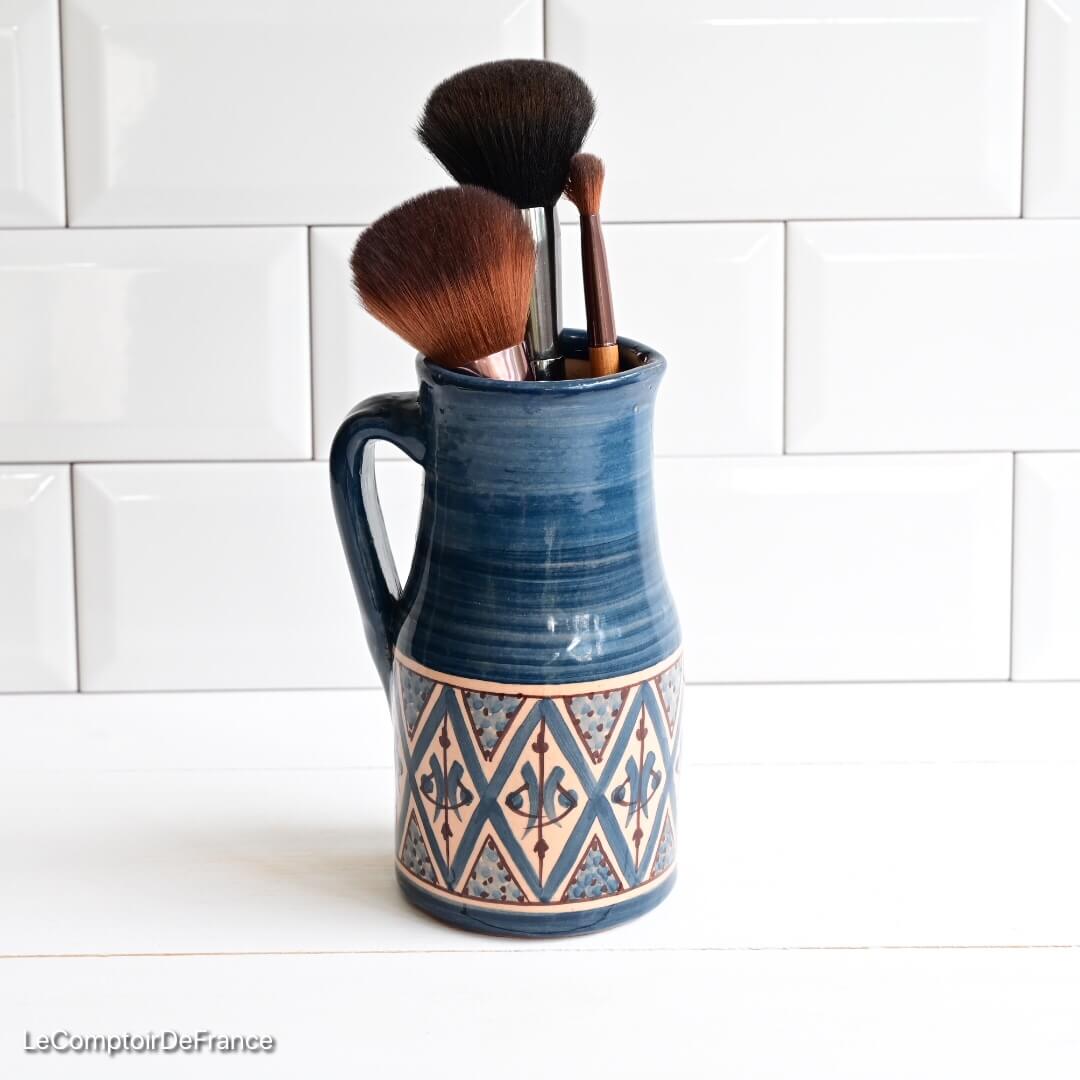 Pichet Droit en situation Soeurs de Bethléem