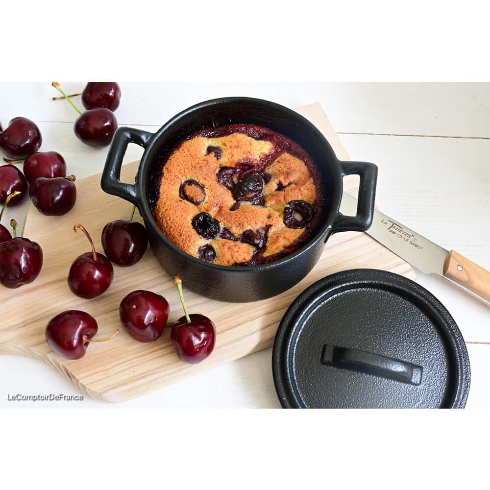 Mini-Cocotte ronde noire 20cl Belle Cuisine Revol en situation