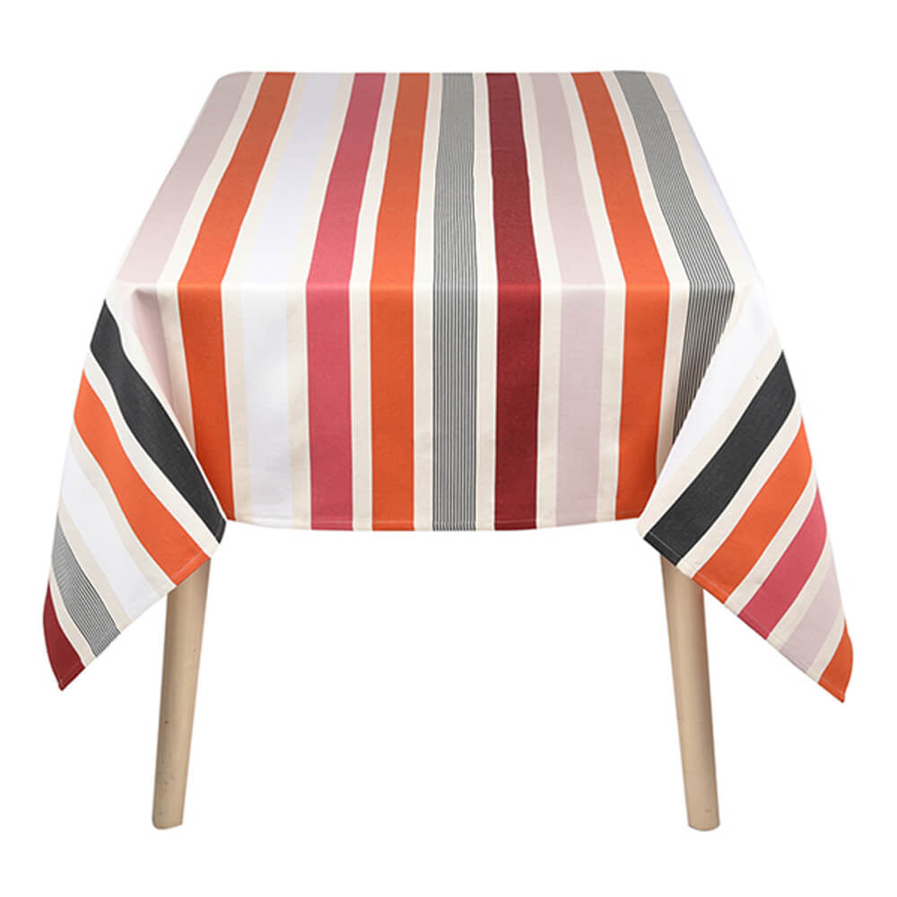 Nappe GARLIN MANGUE présentée dans le sens de la longueur de la marque ARTIGA