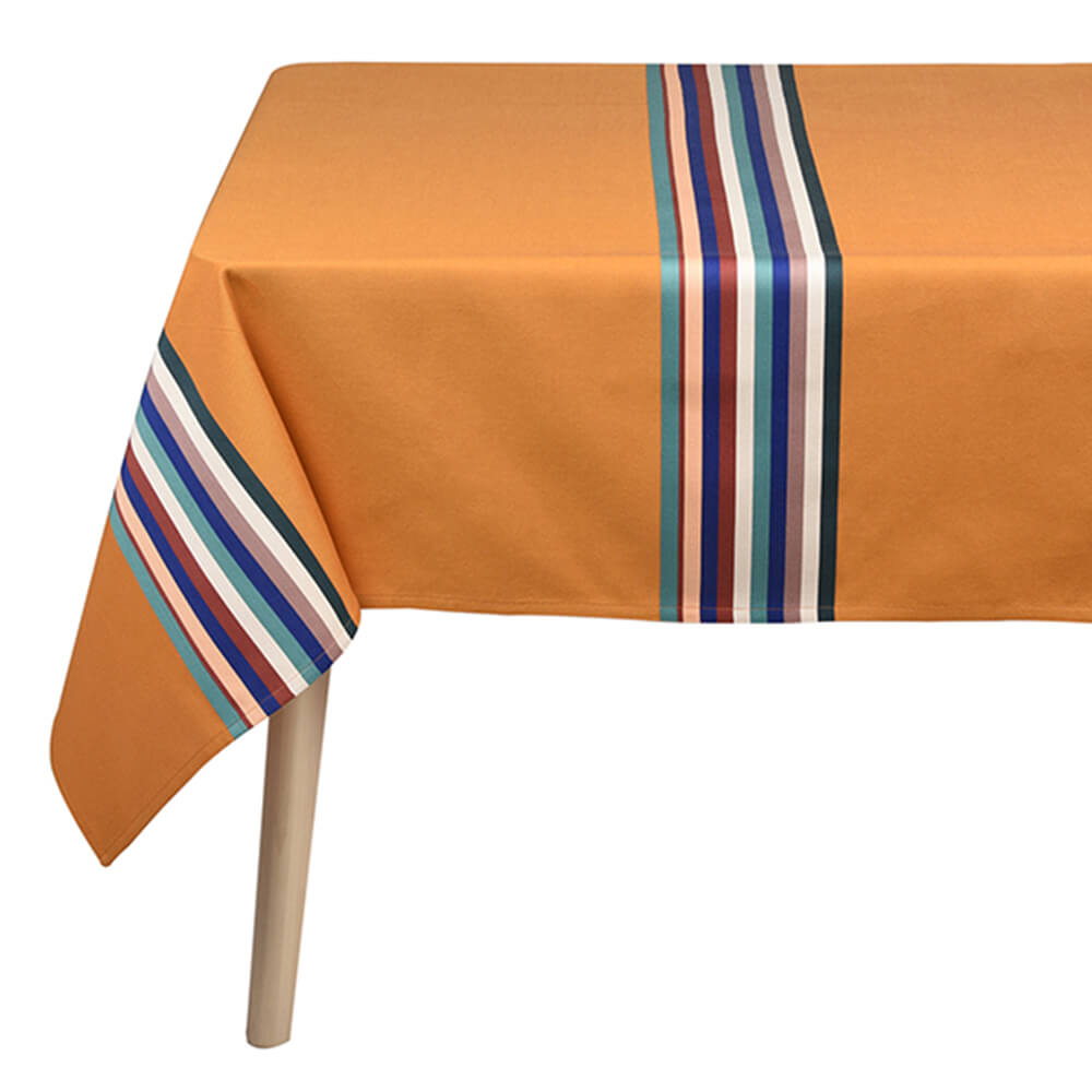 Nappe MAULEON présentée dans le sens de la largeur de la marque ARTIGA