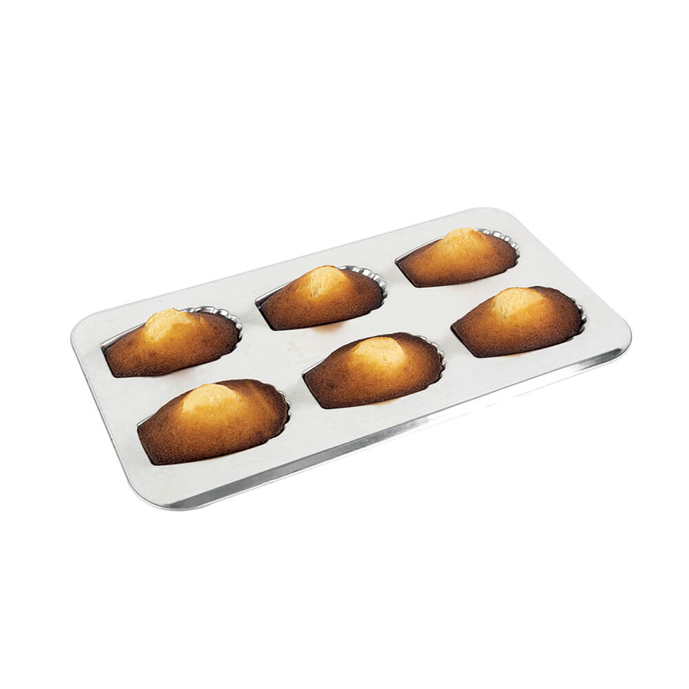Plaque 6 madeleines gourmandes présentée avec des madeleines - GOBEL