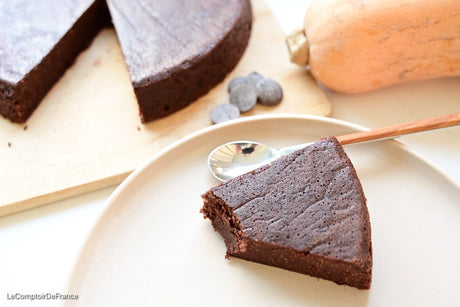 Gâteau fondant au chocolat (Sans Gluten, sans beurre et sans sucre)