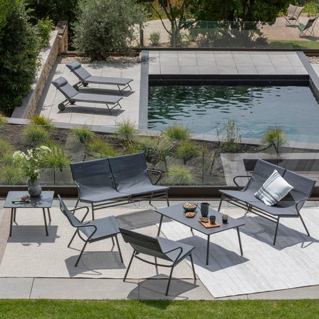 Ensemble table basse et 2 banquettes Gris - LAFUMA en promotion