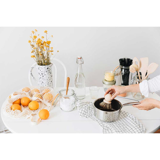 Brosse Casseroles en bois - ANDREE JARDIN en promo