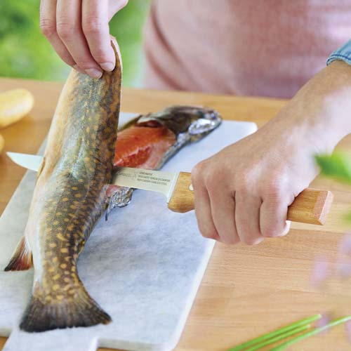 Couteau n°121 Effilé Parallèle - OPINEL manche bois cuisine poisson