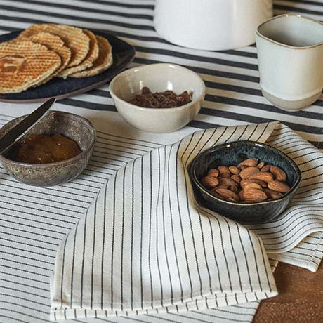 Table décoration motif SAUVELADE écru - ARTIGA