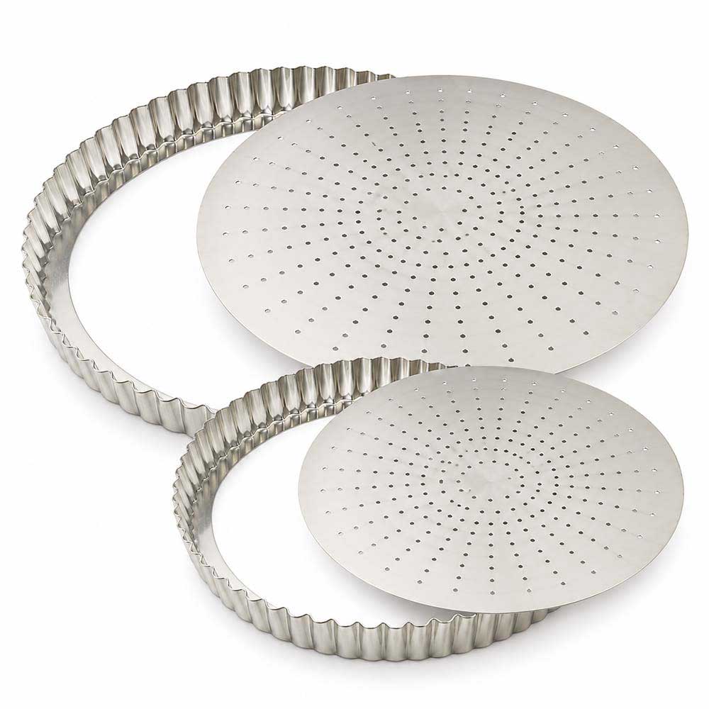 Lot 2 tourtières perforées fer blanc 24 et 28 cm – GOBEL