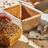 Moule à cake rectangulaire fond amovible 15 cm + 2 feuilles cuisson - DE BUYER pain aux graines