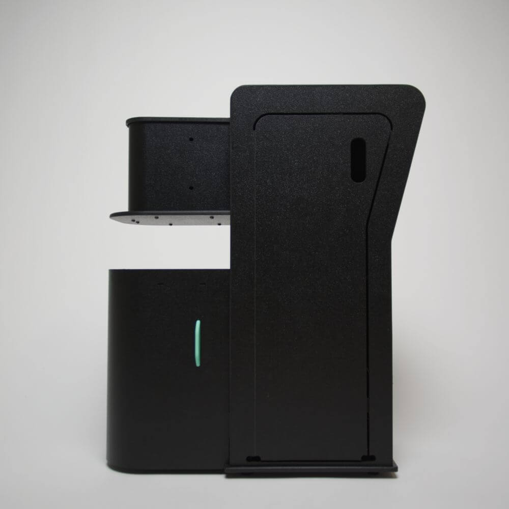 Piège anti-moustiques connecté Qista One XS vue latérale