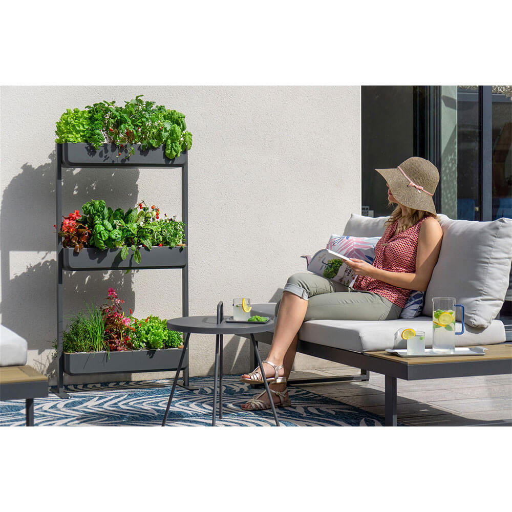 Potager Gourmet Extérieur 3 Bacs et 18 Lingots OFFERTS - VERITABLE vu sur une terrasse