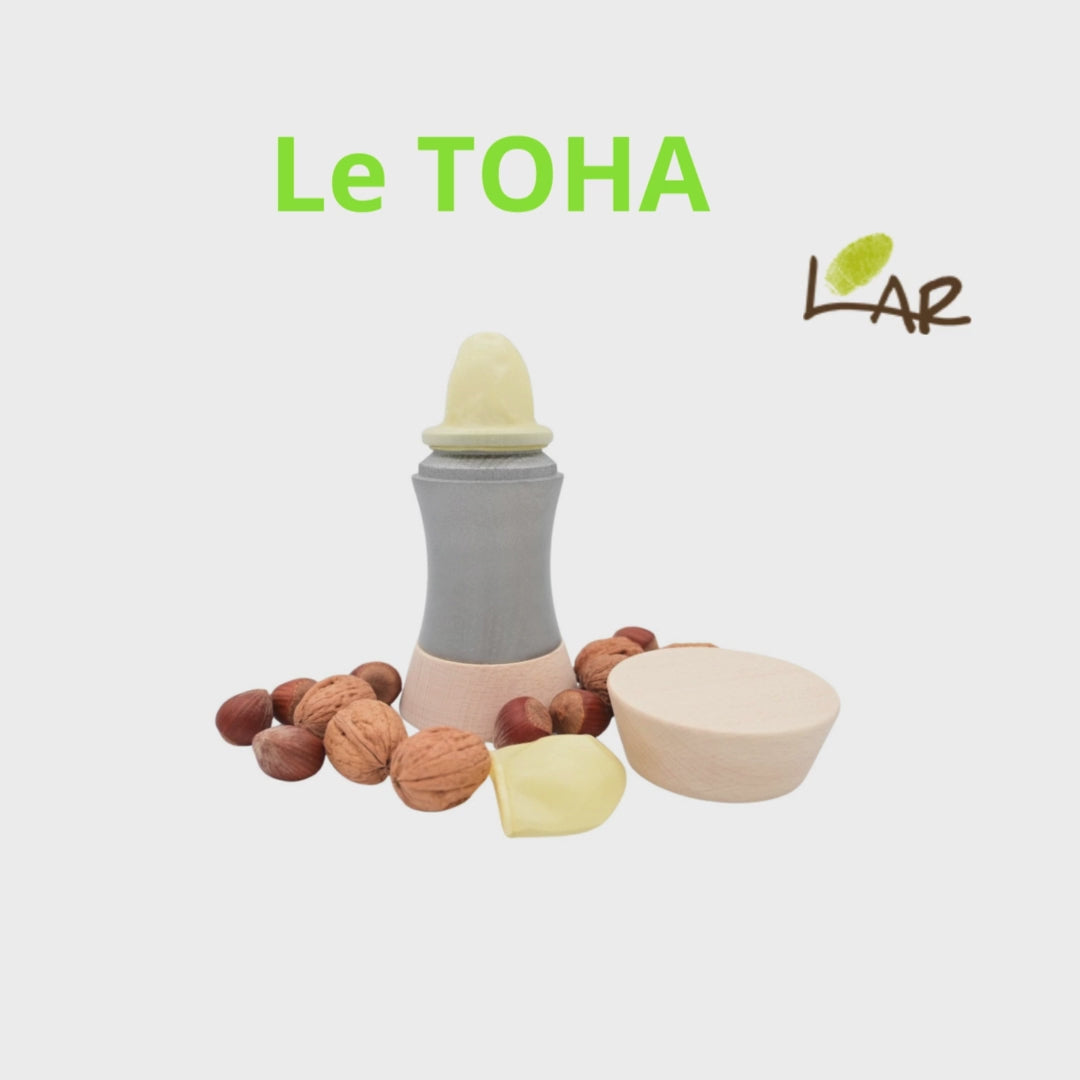 Vidéo qui explique comment utiliser le casse-noix TOHA