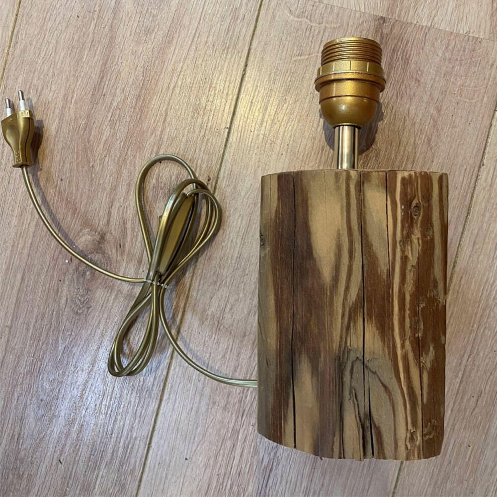 Pied de Lampe COP'OW en vieux bois 45cm avec cordon et interrupteur- Les Sculpteurs du Lac